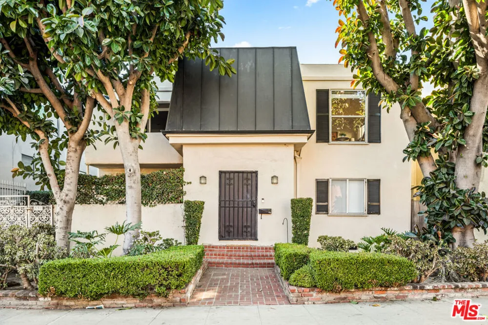 329 S Reeves Drive Beverly Hills, CA 90212
