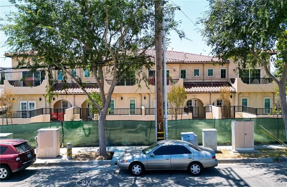 5518 E Los Angeles Avenue #4 Simi Valley, CA 93063