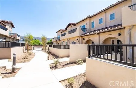 5518 E Los Angeles Avenue #4 Simi Valley, CA 93063