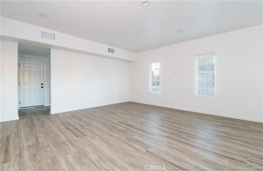 5510 E Los Angeles Avenue #1 Simi Valley, CA 93063