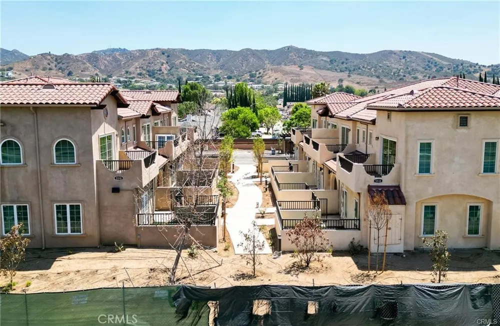 5510 E Los Angeles Avenue #4 Simi Valley, CA 93063