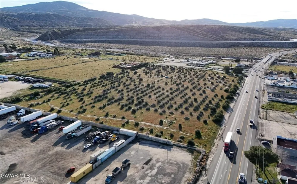 Pearblossom Highway Littlerock, CA 93553