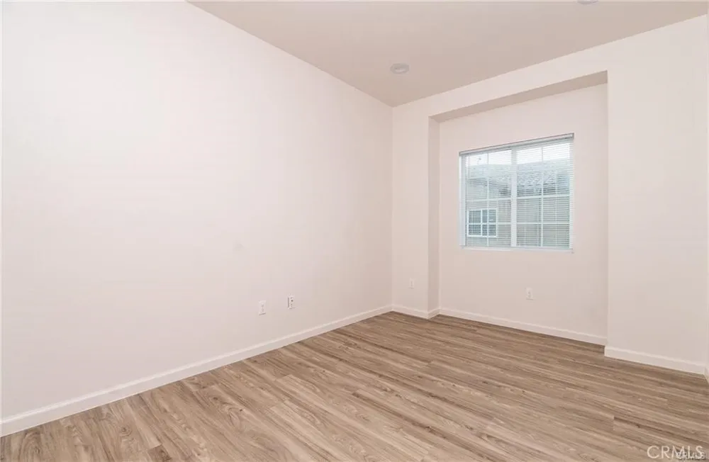 5526 E Los Angeles Avenue #4 Simi Valley, CA 93063