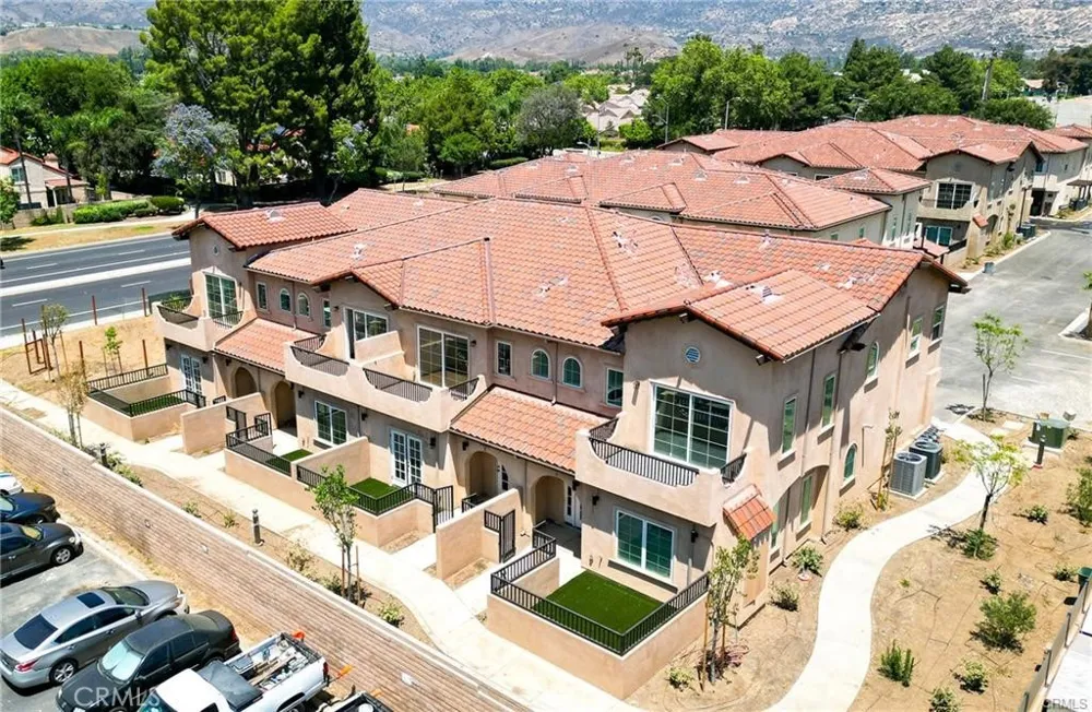 5502 E Los Angeles Avenue #2 Simi Valley, CA 93063