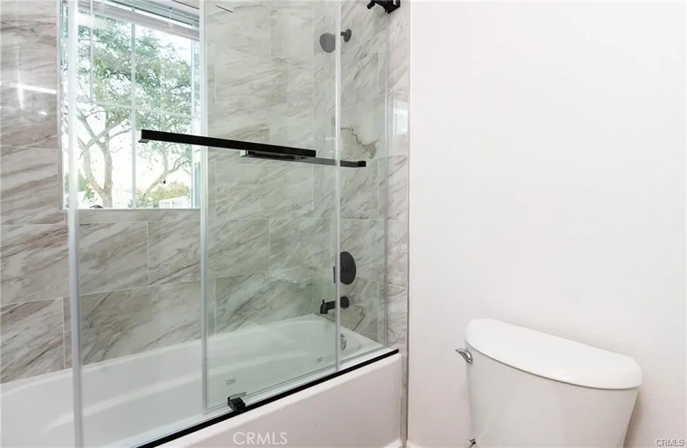 5502 E Los Angeles Avenue #2 Simi Valley, CA 93063