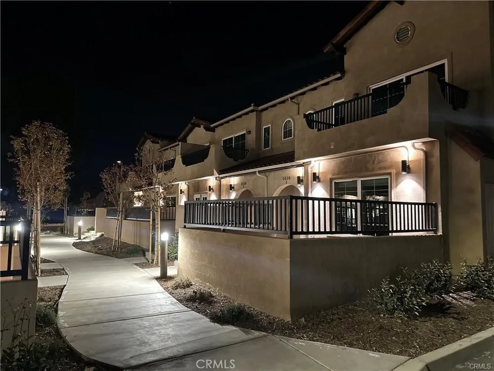 5502 E Los Angeles Avenue #1 Simi Valley, CA 93063