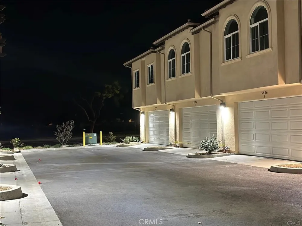 5502 E Los Angeles Avenue #1 Simi Valley, CA 93063