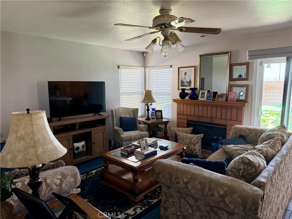 12225 San Dimas Street Victorville, CA 92392
