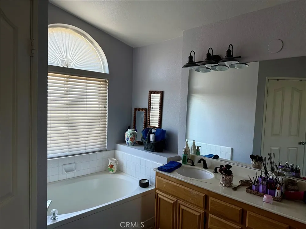 12225 San Dimas Street Victorville, CA 92392
