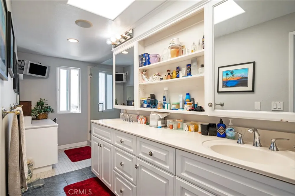 867 Aubrey Court #1 Hermosa Beach, CA 90254