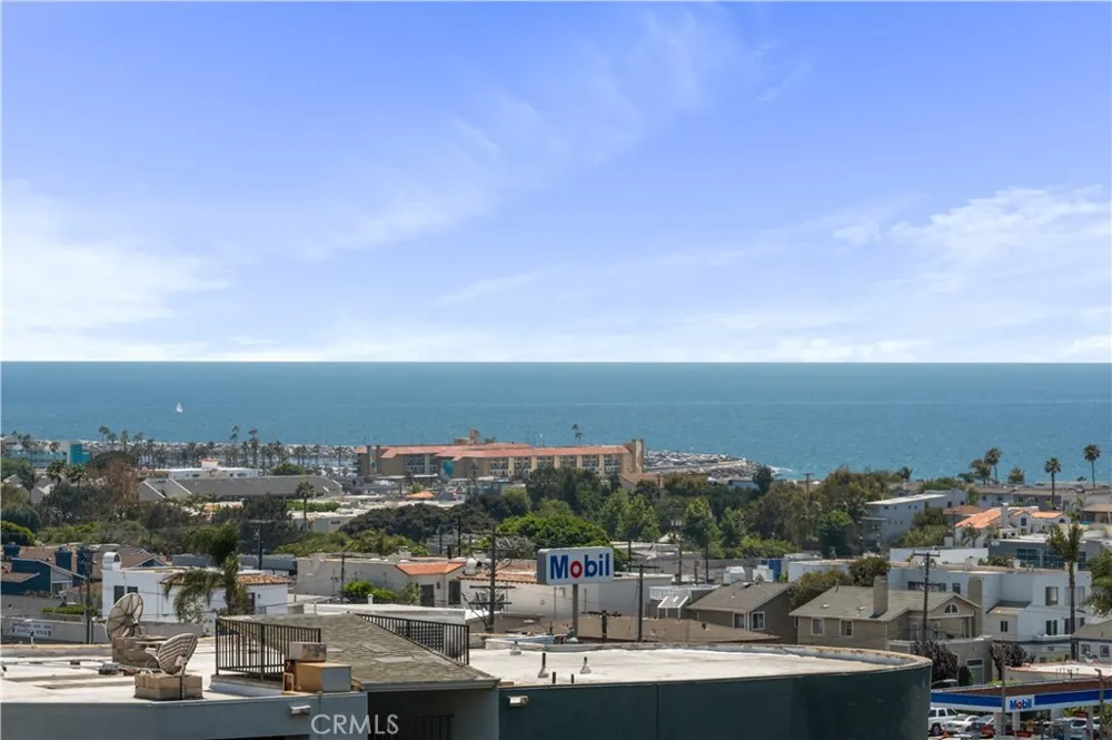 867 Aubrey Court #1 Hermosa Beach, CA 90254