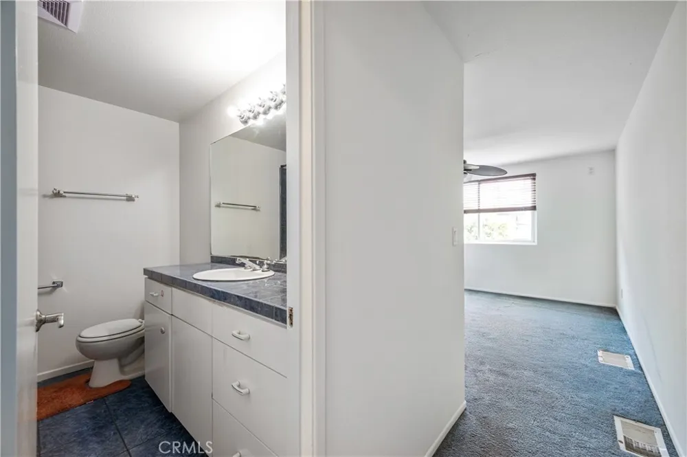 867 Aubrey Court #1 Hermosa Beach, CA 90254