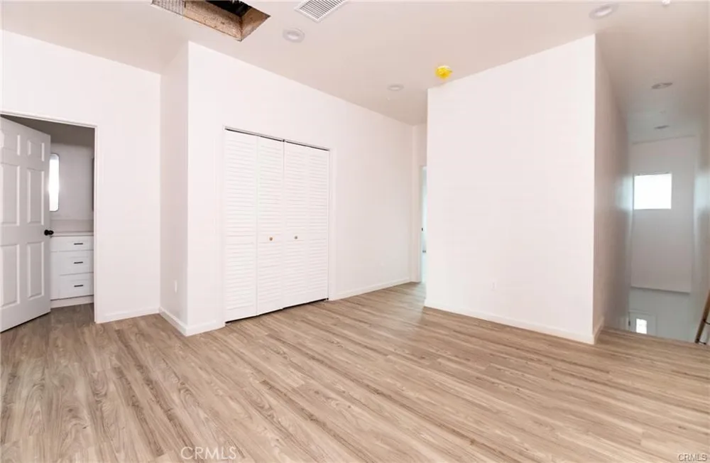 5526 E Los Angeles Avenue #1 Simi Valley, CA 93063