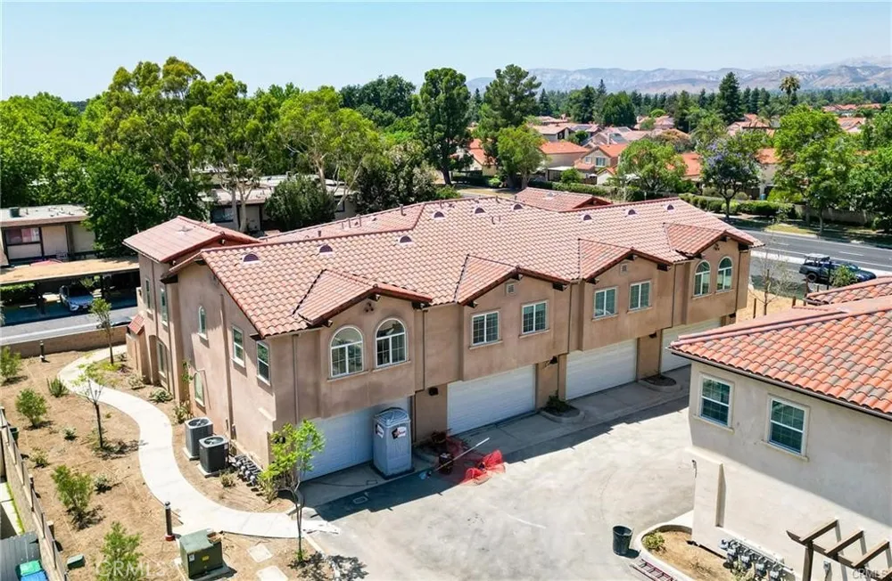 5526 E Los Angeles Avenue #1 Simi Valley, CA 93063