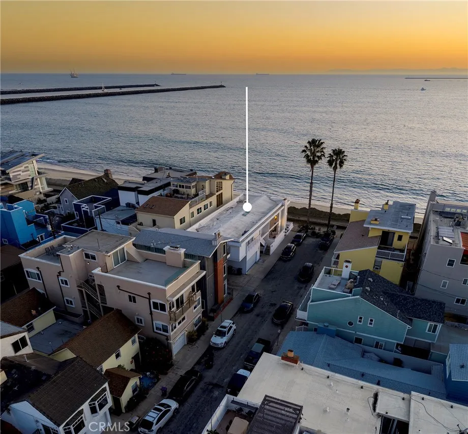 10 66th Place Long Beach, CA 90803