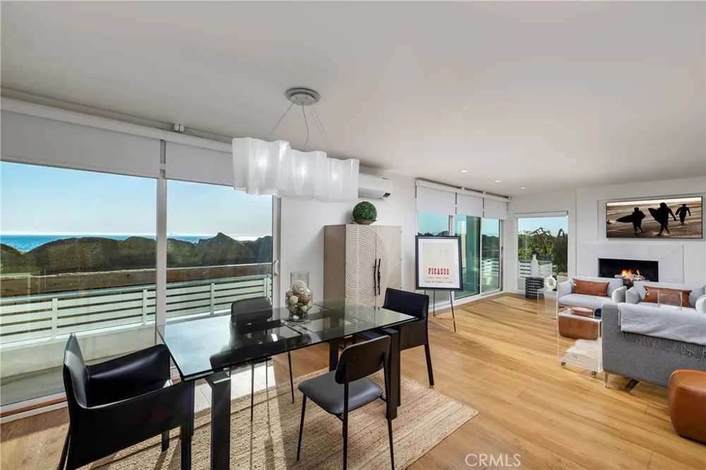 10 66th Place Long Beach, CA 90803