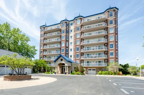 200 Lake Street #3B