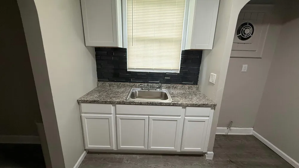 15055 Mark Twain Street Detroit, MI 48227