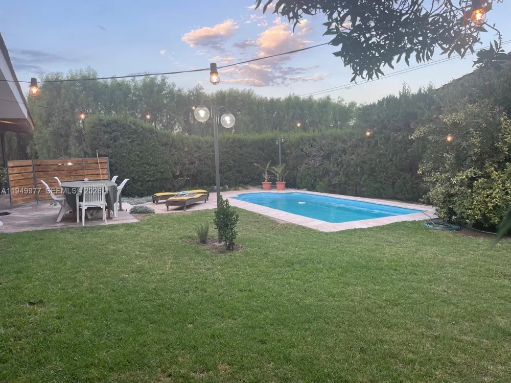 706 Cerro Leon Negro Mendoza,Argentina Other Country - Not In USA, M 5500