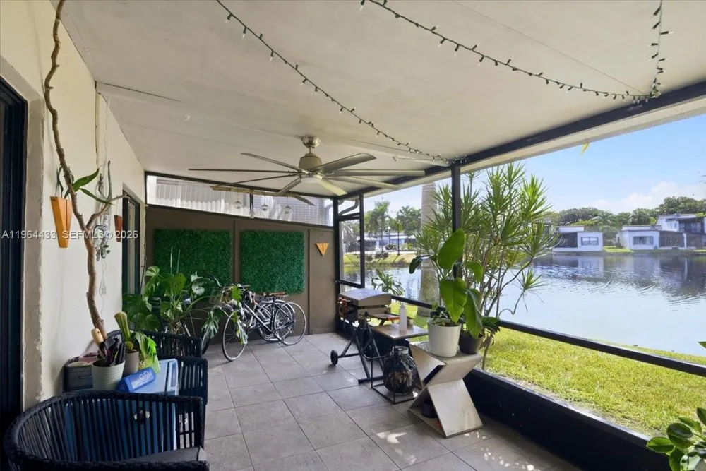 958 Mockingbird Ln #514 Plantation, FL 33324
