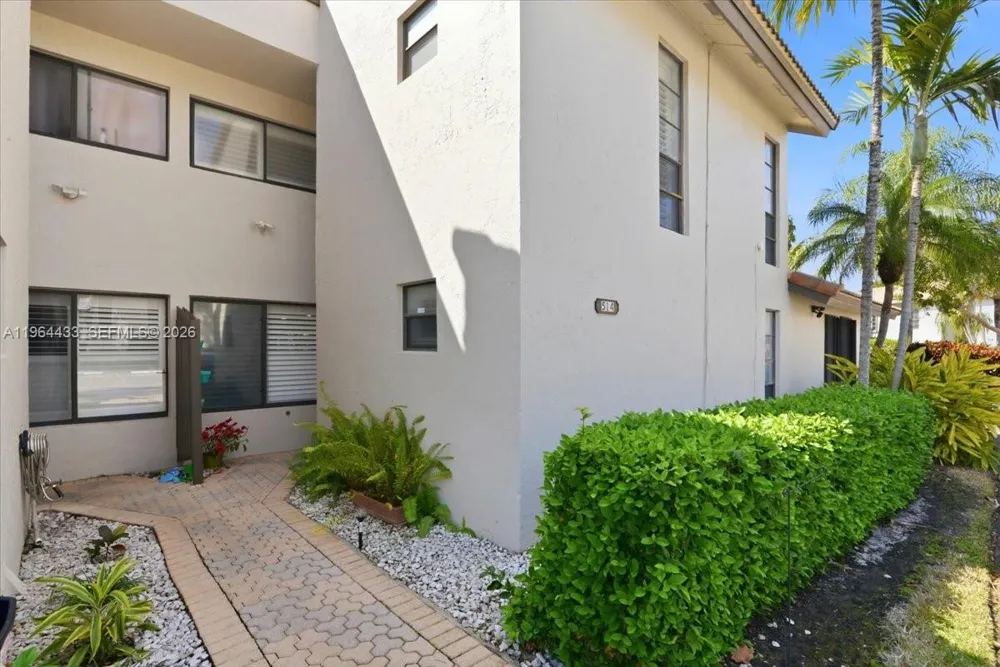958 Mockingbird Ln #514 Plantation, FL 33324