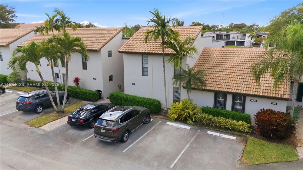 958 Mockingbird Ln #514 Plantation, FL 33324