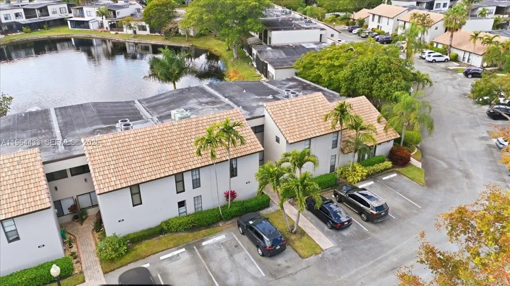 958 Mockingbird Ln #514 Plantation, FL 33324