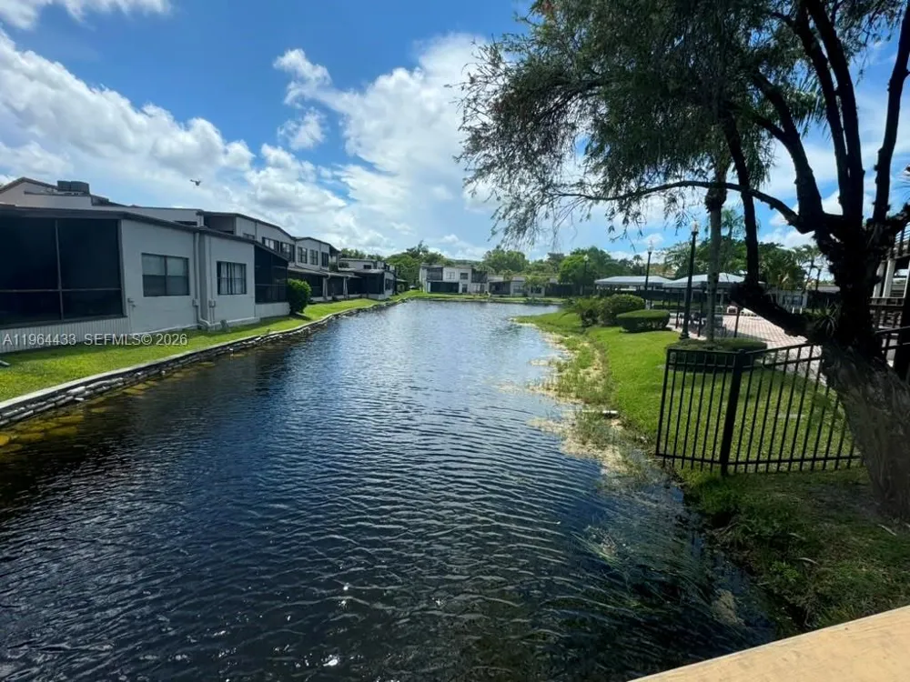 958 Mockingbird Ln #514 Plantation, FL 33324