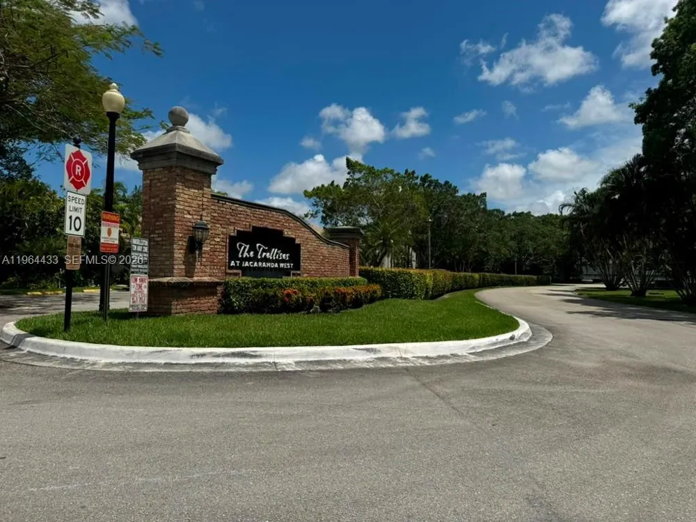 958 Mockingbird Ln #514 Plantation, FL 33324