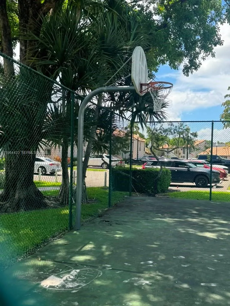958 Mockingbird Ln #514 Plantation, FL 33324