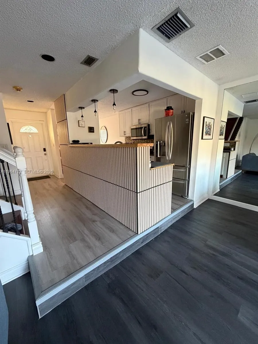 868 NW 81st Way Plantation, FL 33324