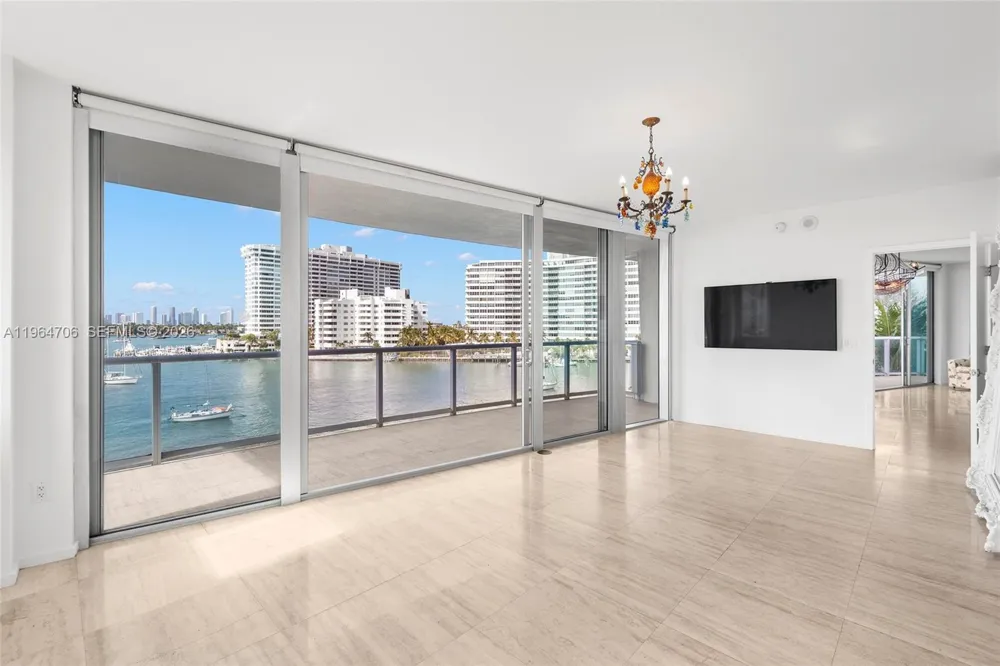 1470 16th St #501 Miami Beach, FL 33139