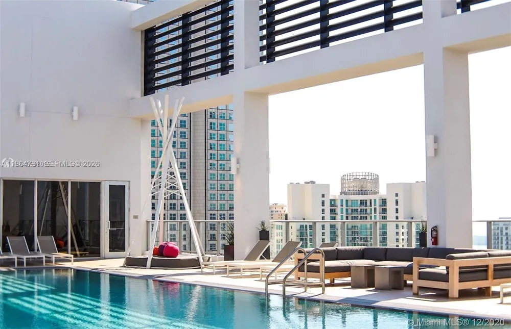 151 SE 1st St #1501 Miami, FL 33131