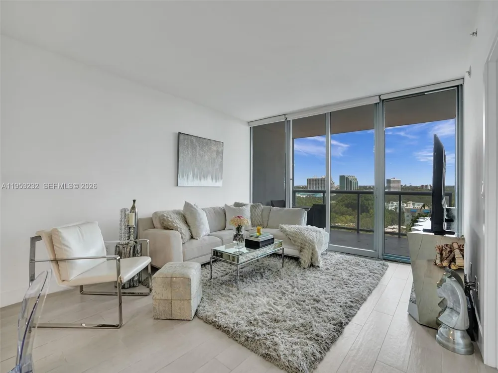 601 NE 36th St #1003 Miami, FL 33137