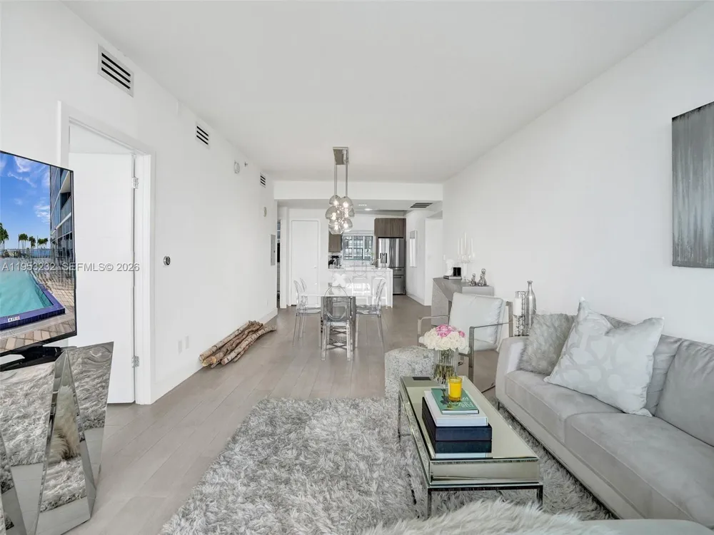 601 NE 36th St #1003 Miami, FL 33137