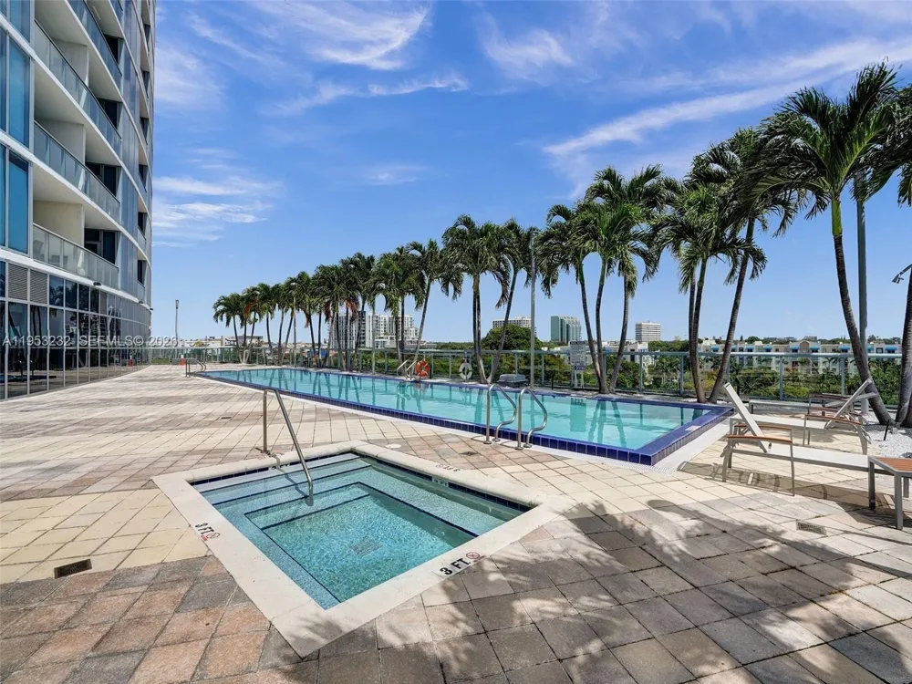 601 NE 36th St #1003 Miami, FL 33137