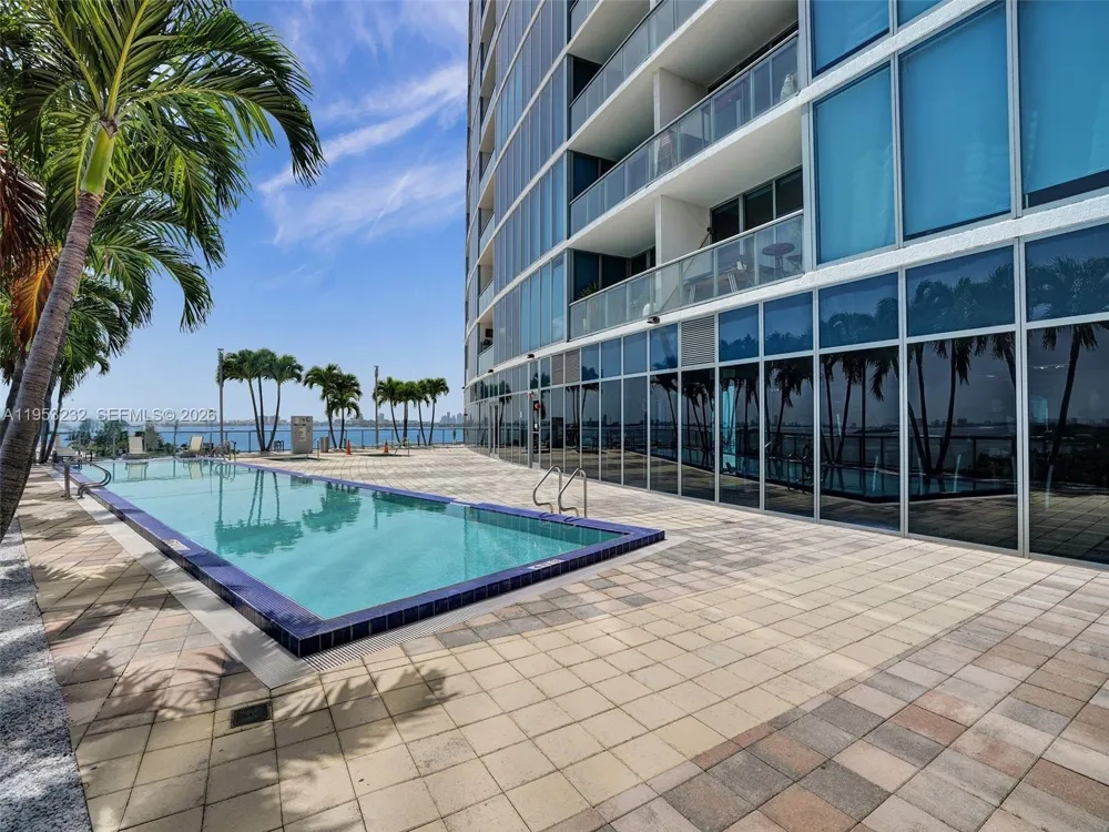 601 NE 36th St #1003 Miami, FL 33137