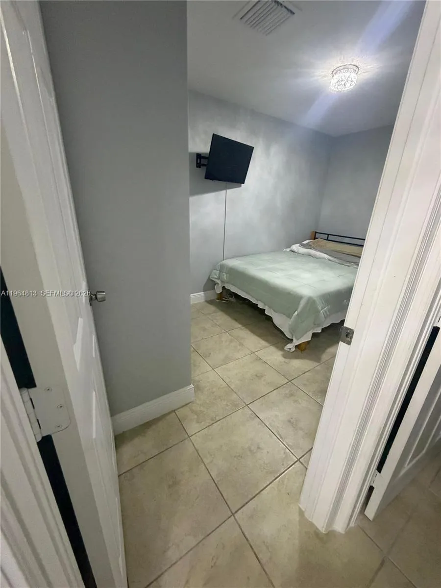 1955 NW 5th Pl #13 Miami, FL 33136