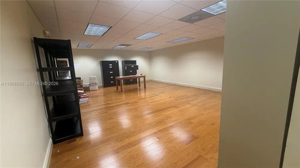 2435 Hollywood Blvd Hollywood, FL 33020