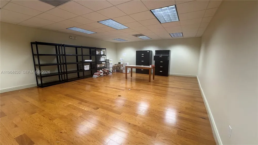 2435 Hollywood Blvd Hollywood, FL 33020