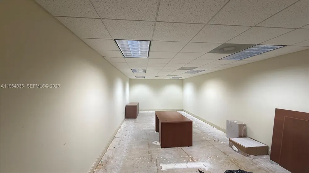 2435 Hollywood Blvd Hollywood, FL 33020