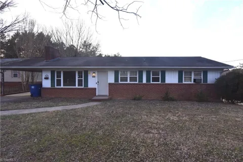 3808 Cash Drive