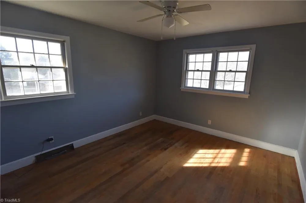 3808 Cash Drive Winston-Salem, NC 27107