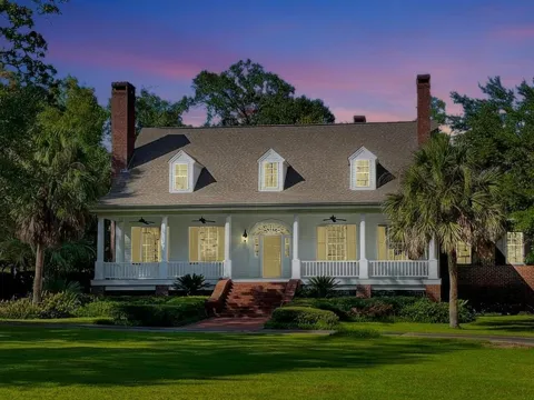 1409 Bending Brook Circle