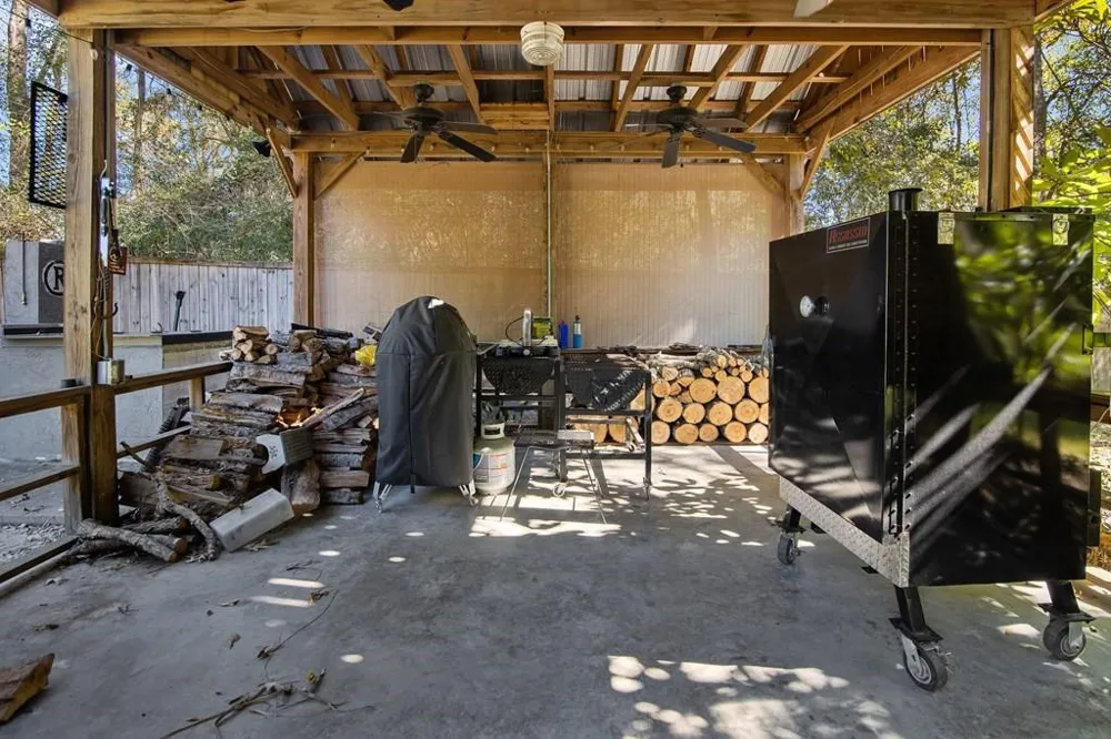 1409 Bending Brook Circle Lufkin, TX 75904