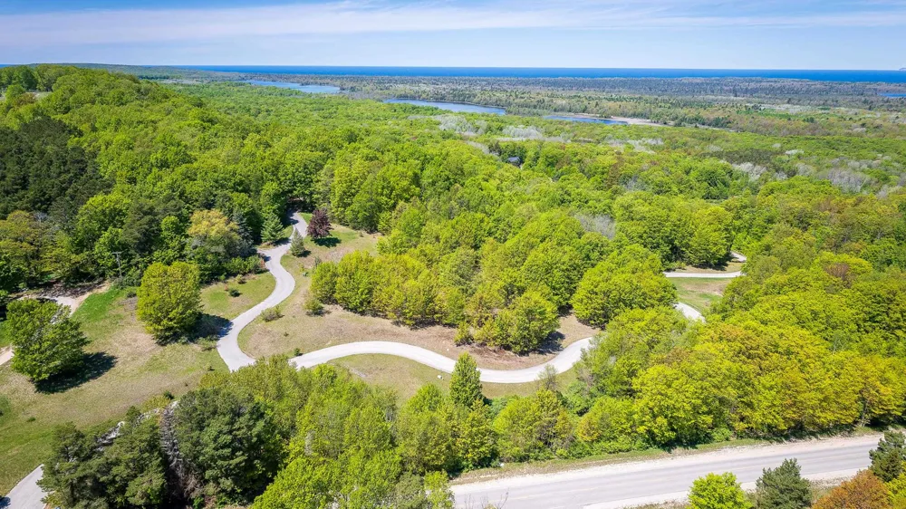 3100 Warren Road Benzonia Township, MI 49617