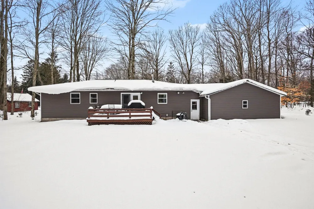 18412 148th Avenue Spring Lake Township, MI 49456