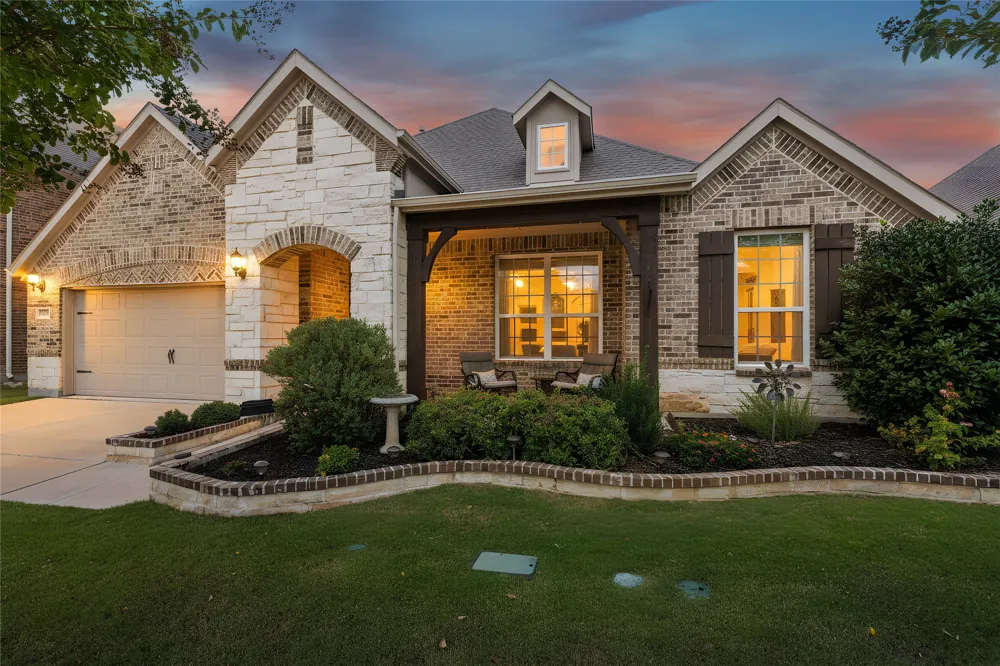 932 Basket Willow Terrace Fort Worth, TX 76052