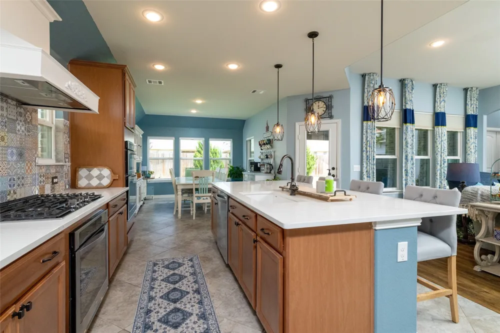 932 Basket Willow Terrace Fort Worth, TX 76052