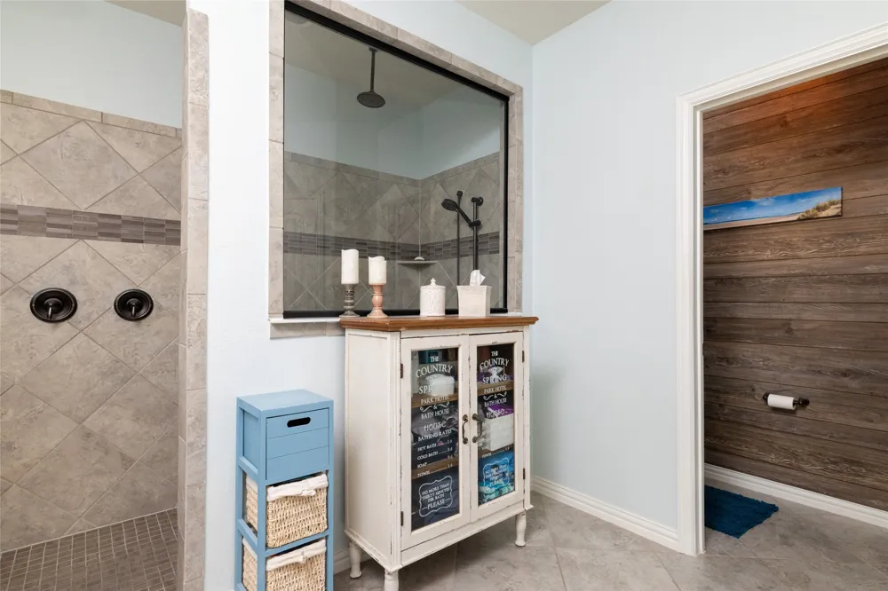 932 Basket Willow Terrace Fort Worth, TX 76052